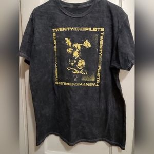 Twenty One Pilots Tee